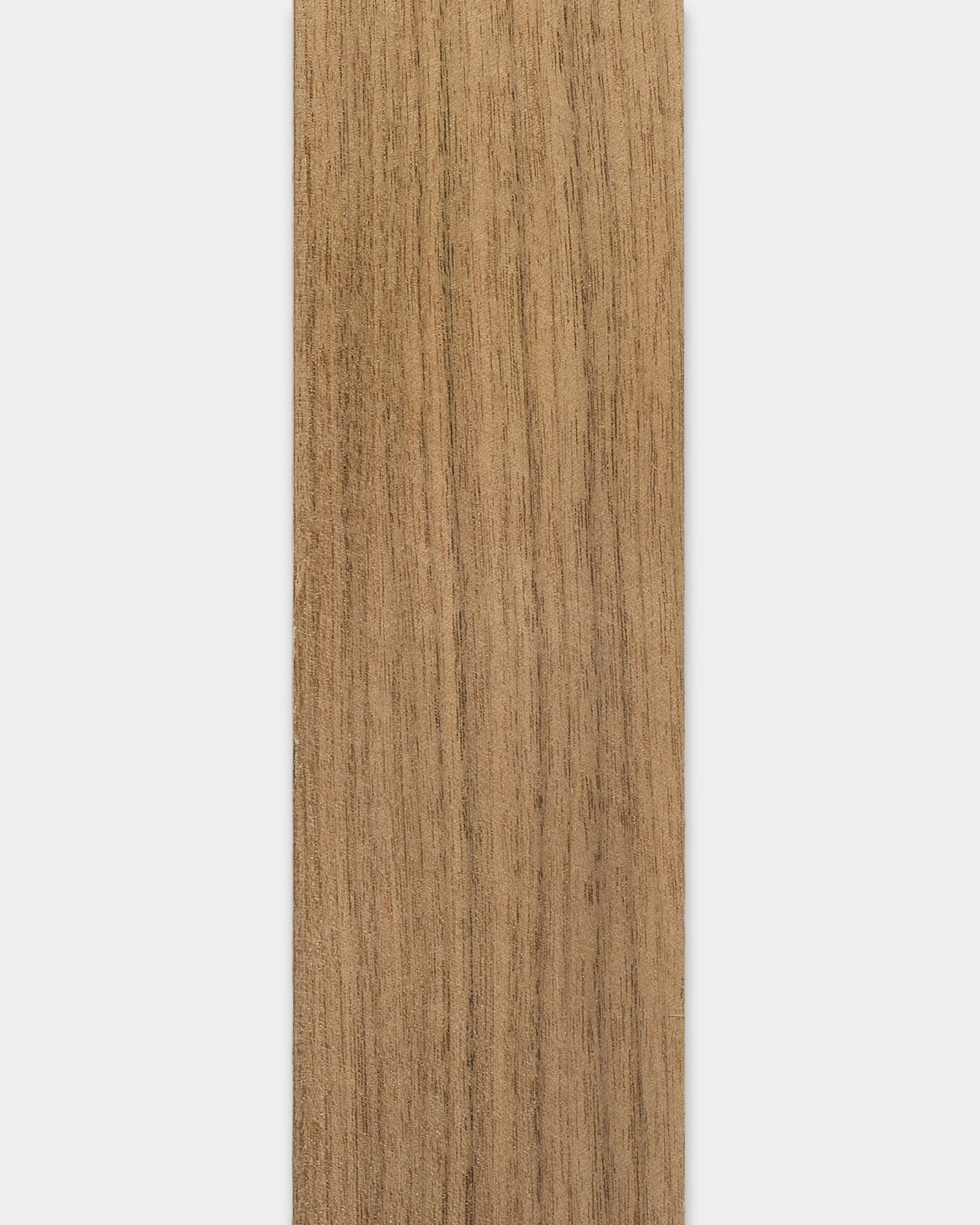 Planche Lamella Walnut WoodUpp Akupanel, longueur 240 cm, adaptée aux lattes de remplacement ou à la finition des bords ; elle présente un veinage foncé riche.